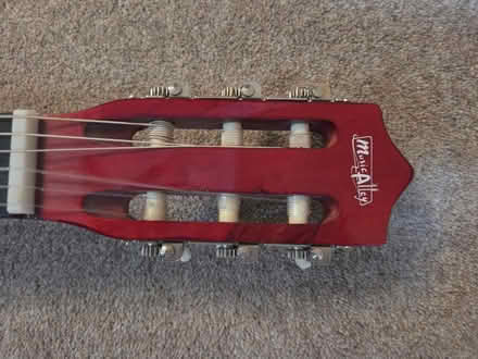 Photo of free Guitar (Tarvin) #1