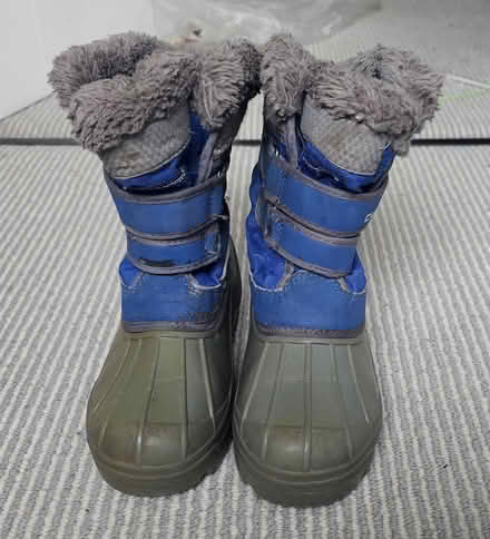 Photo of free Campri Snowboots Size 13 (Hounslow TW3) #1