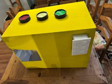 Photo of free Halloween costume (Hintonburg) #2