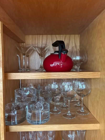 Photo of free Lots of housewares, glassware (Palatine) #3