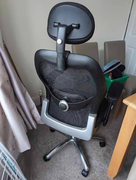 Photo of free Office computer chair great condition large (Heaton Norris SK4) #2