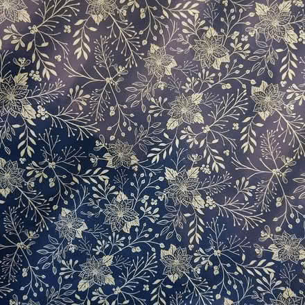 Photo of free Christmas wrapping paper (New Town CO1) #2