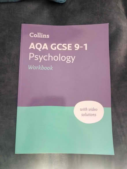 Photo of free GCSE psychology book (CT1) #1
