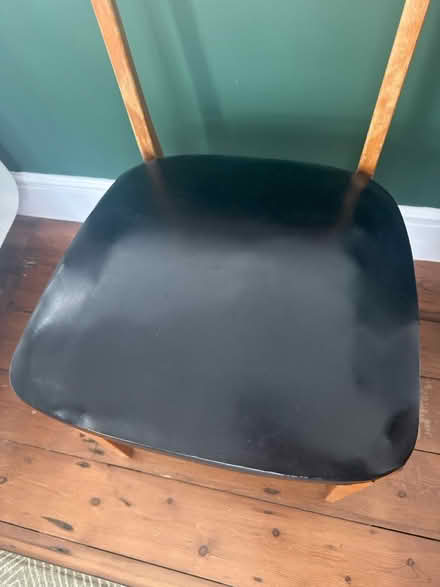 Photo of free Vintage chair (SE23) #3