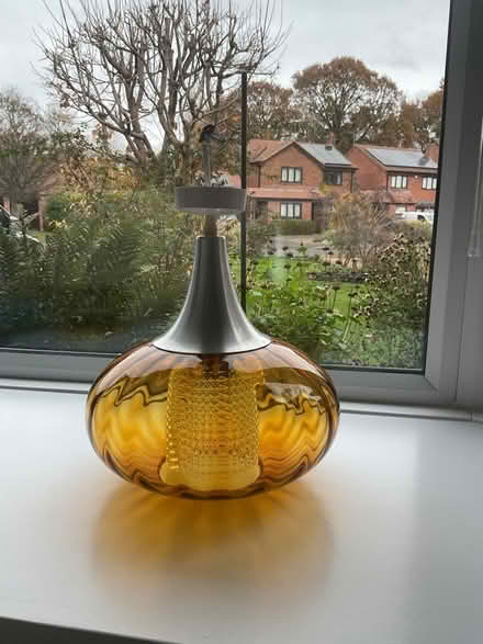 Photo of free Retro decorative glass light fitting (Brasenose OX11) #1
