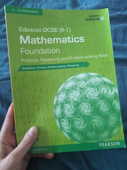Photo of free GCSE maths practice book (CT1) #1