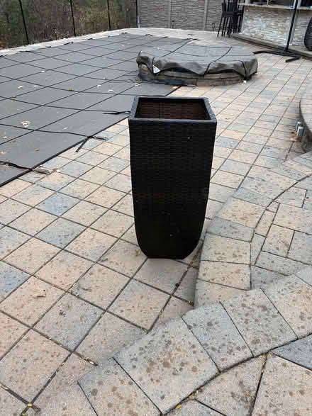 Photo of free Tall planter (Kanata Lakes) #1