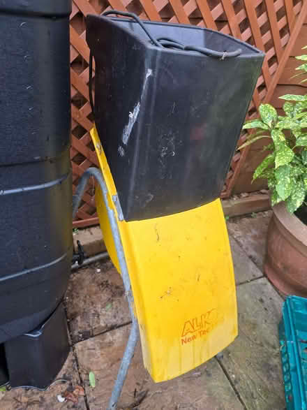 Photo of free alko new tec 1400 garden shredder (Twerton) #2
