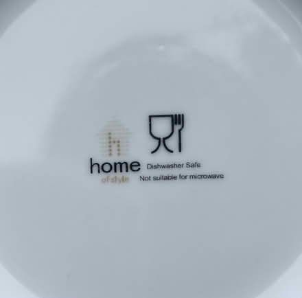 Photo of free 4 place dinner set (Broughton, DN20) #2