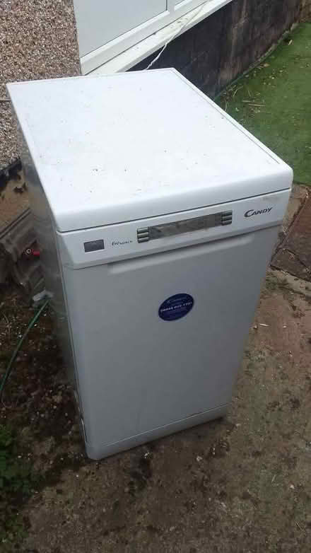 Photo of free Slimline dishwasher (Old Walcot SN3) #1