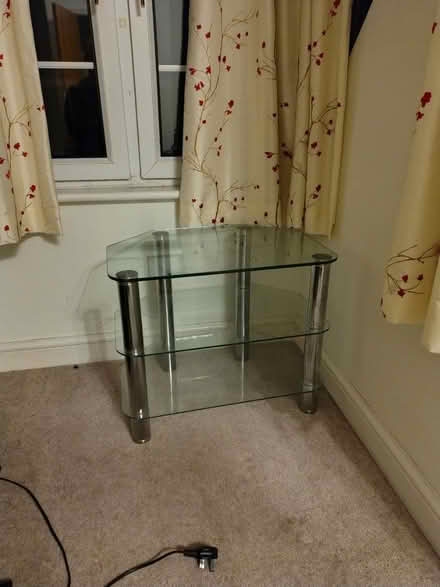 Photo of free Glass TV unit (Tilehurst) #1