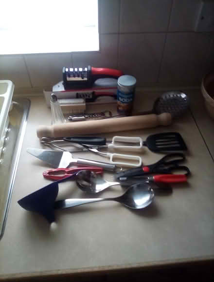 Photo of free kitchen shtuff (North Worle BS22) #1