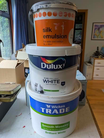 Photo of free paints (West Adderbury OX17) #1