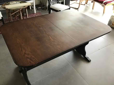 Photo of free Hardwood table and chairs (Clunton SY7) #1