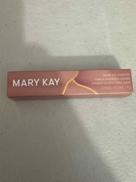Photo of free MaryKay Liquid Eye Shadow #1 (Clason Point Bronx NY) #1
