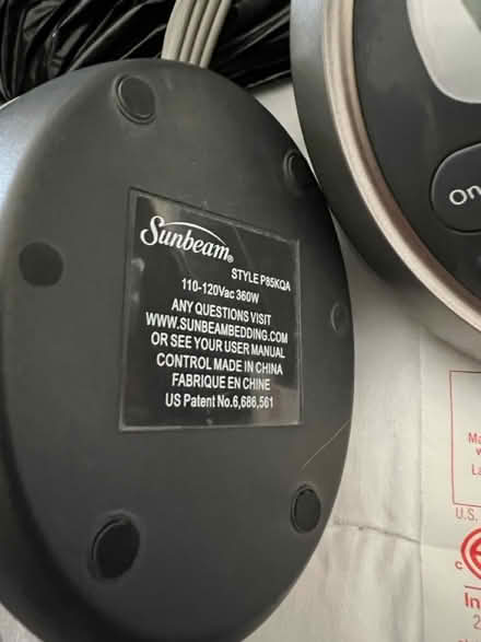 Photo of free King heated mattress pad (Southwest St Louis County) #3