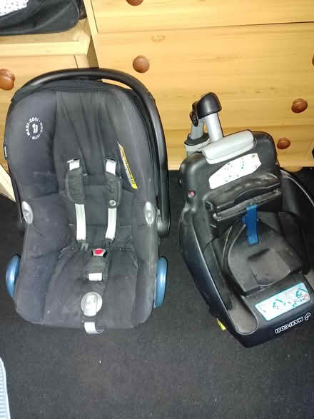 Photo of free Baby seat, isofix (Littlemore OX4) #2