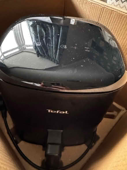 Photo of free Tefal easy fry air fryer (Coulsdon CR5) #3