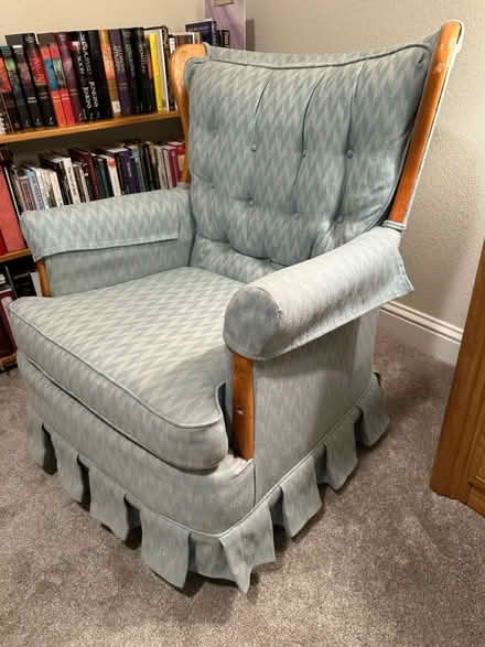 Photo of free Swivel Rocker (Mesa, AZ) #1