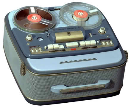 Photo of Reel to reel tape recorder (Cholsey/Wallingford OX10) #1