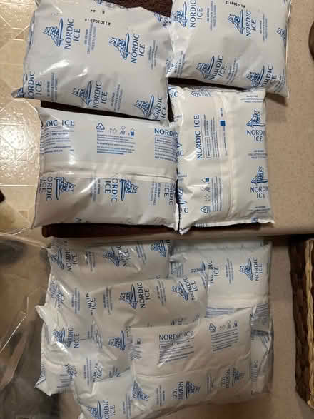 Photo of free Ice packs (Wilcox & Hines Drive) #1