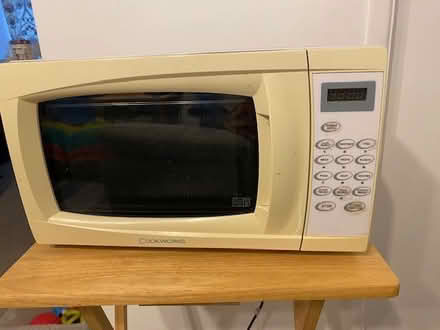 Photo of free Microwave (Upton-upon-Sever, WR8) #1