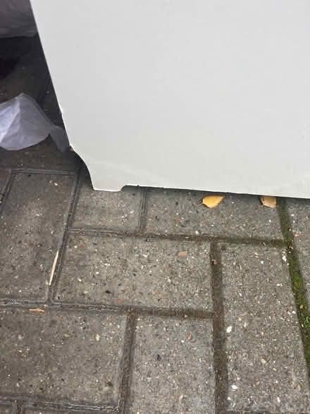 Photo of free White, heavy unit (SE8 5AN) #4