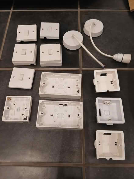 Photo of free Misc Sockets/Switches (S17 (Dore)) #1