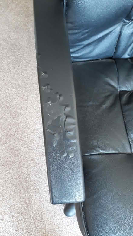 Photo of free Office chair with used arms (Manningham BD2) #3