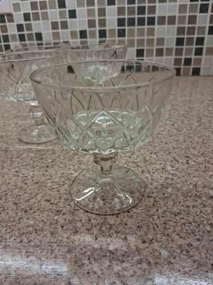 Photo of free Small trifle/dessert dishes x 6 (Hoddesdon EN11) #2