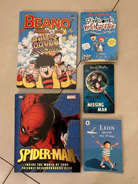 Photo of free 5 childrens books (Highgate N6) #1