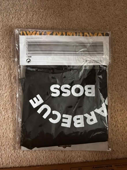 Photo of free BBQ boss apron (Coulsdon CR5) #2