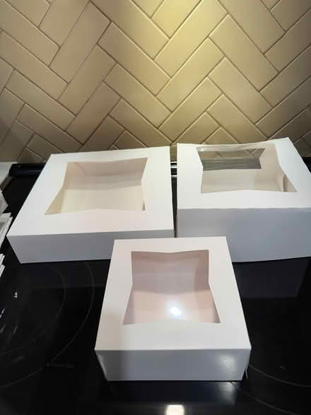 Photo of free Gift boxes and cups for baked goods (Lake Merritt Oakland CA) #1