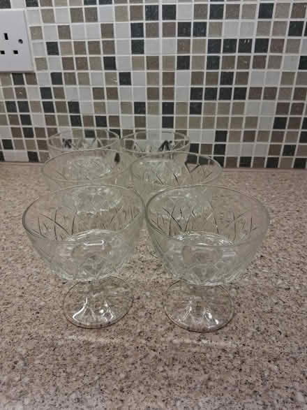 Photo of free Small trifle/dessert dishes x 6 (Hoddesdon EN11) #1