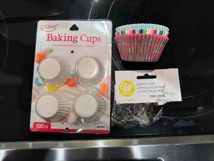 Photo of free Gift boxes and cups for baked goods (Lake Merritt Oakland CA) #3