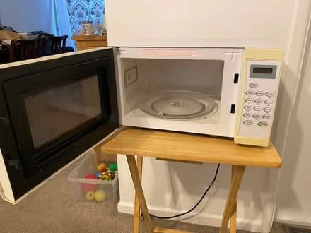 Photo of free Microwave (Upton-upon-Sever, WR8) #2