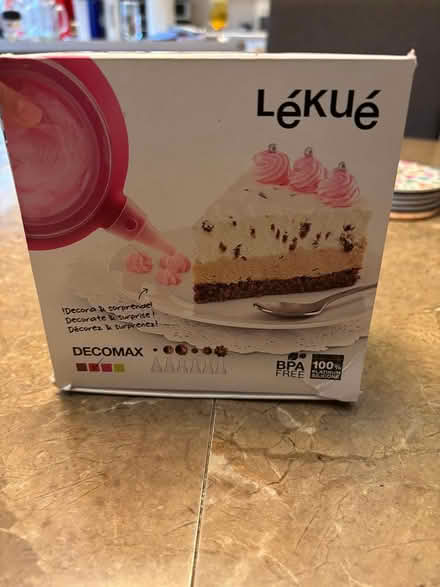 Photo of free Decorator Pen (Hillsborough--NE section) #1