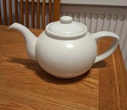 Photo of free Teapot (Bedhampton PO9) #1