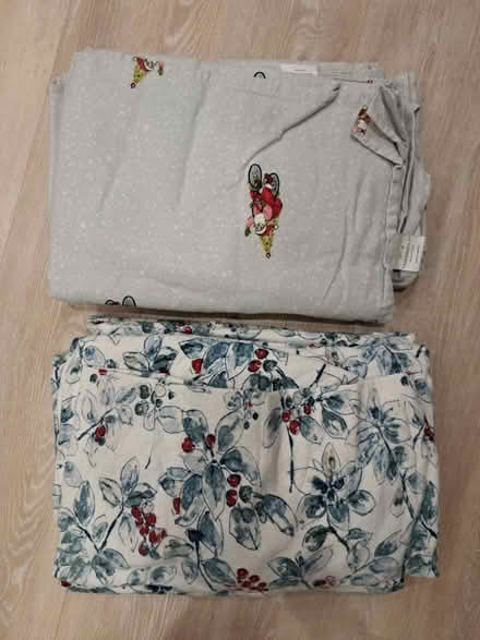 Photo of free Set of Twin sheets (no pillow case) (Close to Cumberland School) #1