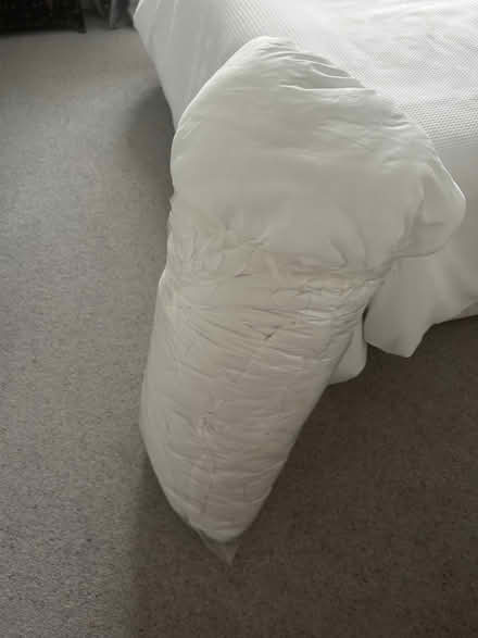 Photo of free King size duvet (Maidenhead, SL6) #2