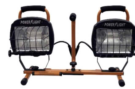 Photo of halogen type utility lamp/s (Wateridge Village) #2