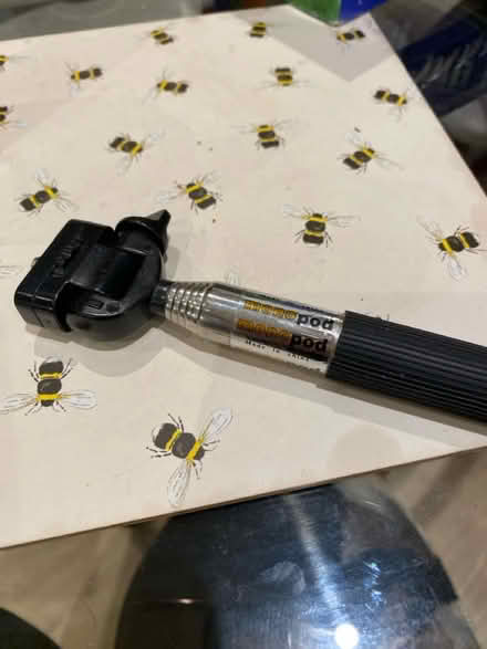 Photo of free Selfie stick for camera (Arundel BN18) #1