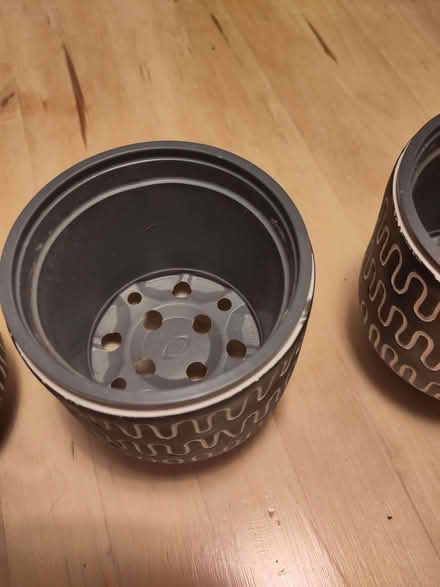 Photo of free Plant pot holders with internal plastic pots (The Inch EH16) #4