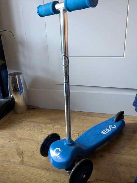 Photo of free Scooter blue/silver (Hove Green BN3) #2