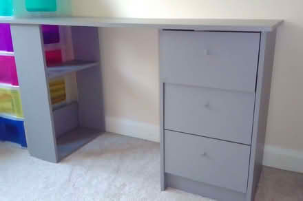 Photo of free Grey desk (Abraham Heights LA1) #1