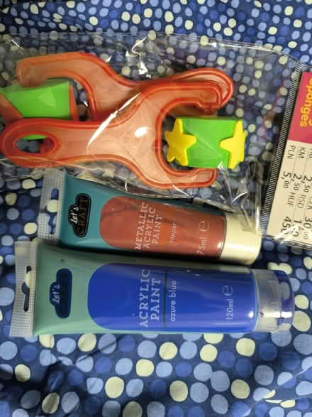 Photo of free Arts and crafts mixed (Surbiton KT6) #3