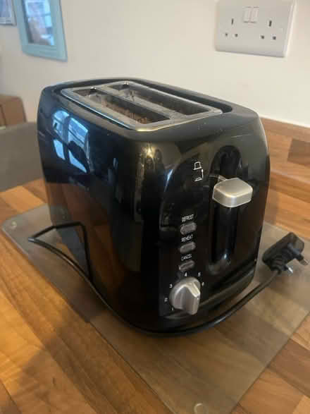Photo of free 2 slice black toaster (Filton) #2