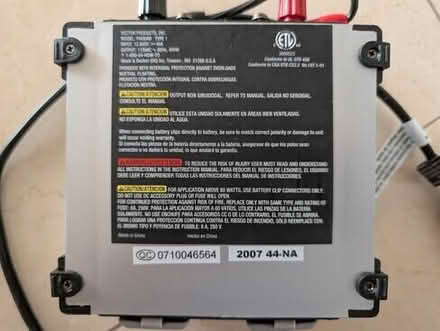 Photo of free Black & Decker 400w Power Inverter Pi400ab #2