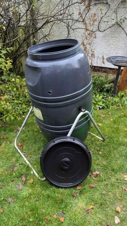 Photo of free Tumbler Composter (Letchworth (SG6)) #3