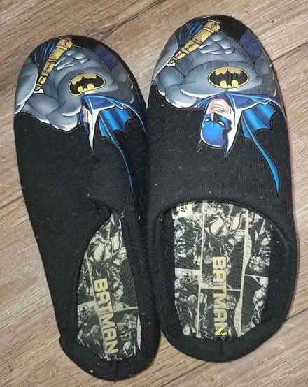 Photo of free Batman Slippers (Kingswood SS16) #1